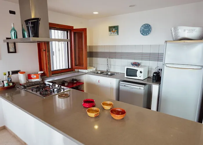 Casa Indipendente Con Vista Mare * ザンブローネ