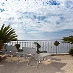 Casa Indipendente Con Vista Mare *