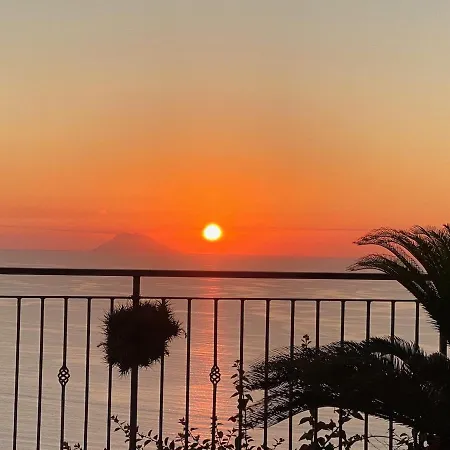 Casa Indipendente Con Vista Mare Vakantiehuis