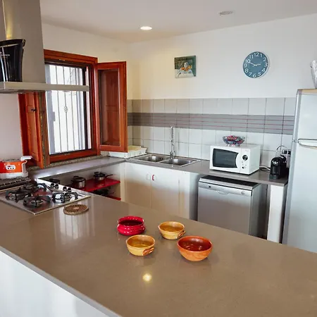 Casa Indipendente Con Vista Mare * 잠브로네