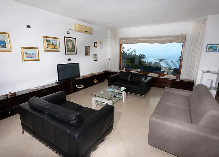 Casa Indipendente Con Vista Mare 度假居 赞布隆内